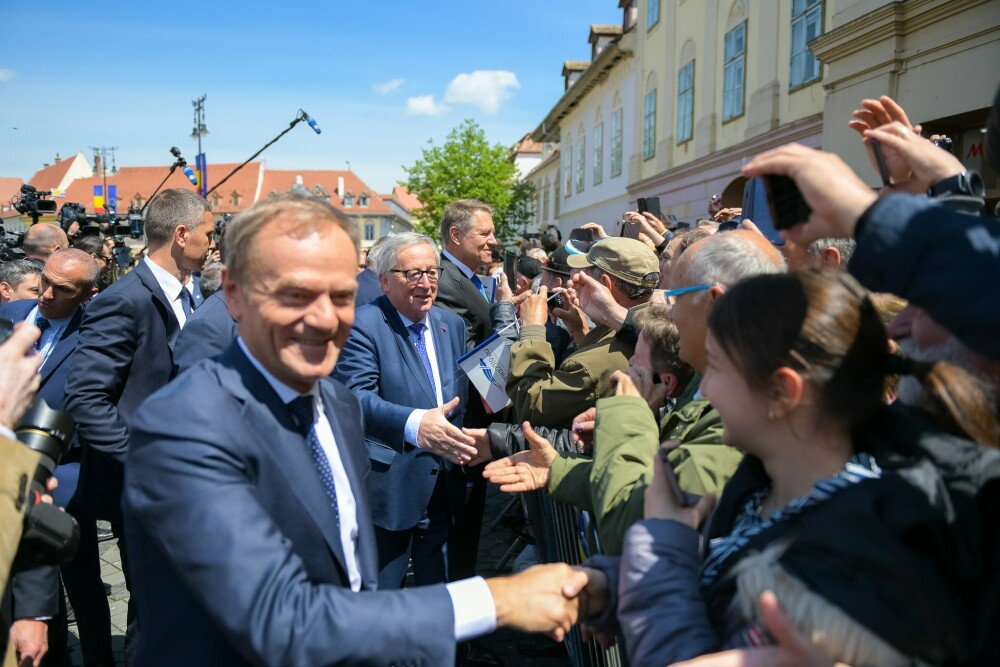 Filmul summitului istoric de la Sibiu. Iohannis le-a vorbit liderilor europeni în patru limbi - Imaginea 9