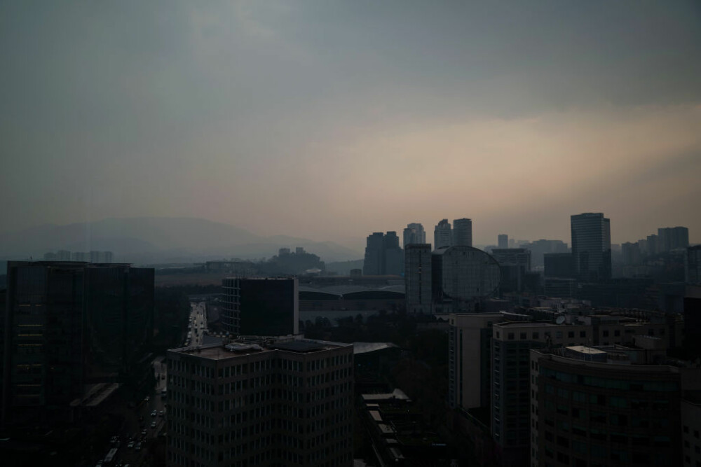 Stare de urgență din cauza unui nor de poluare. Măsurile luate de autorități. GALERIE FOTO - Imaginea 4