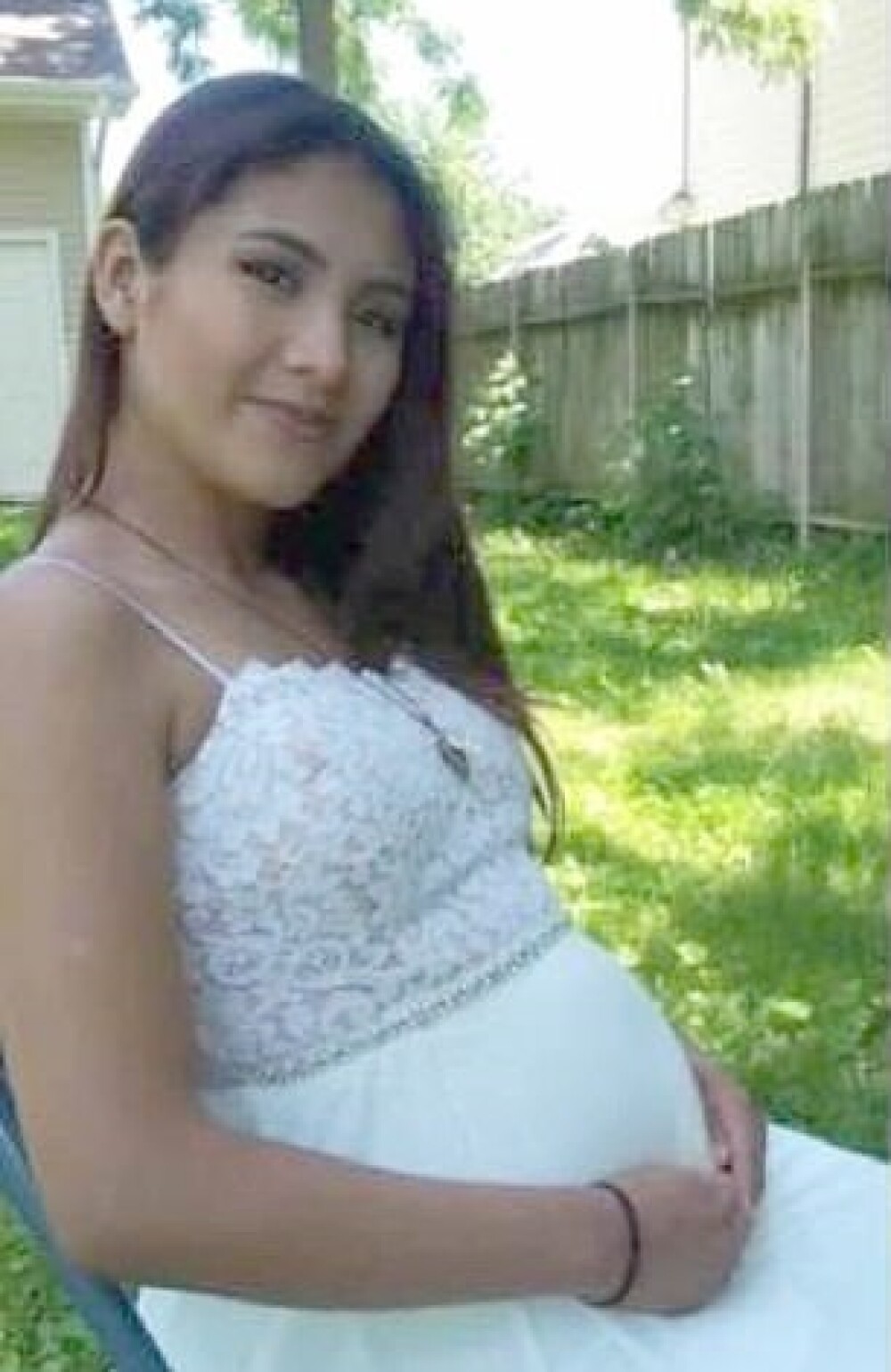 O tânără însărcinată a fost ucisă de o femeie care i-a furat bebelușul din pântec - Imaginea 3