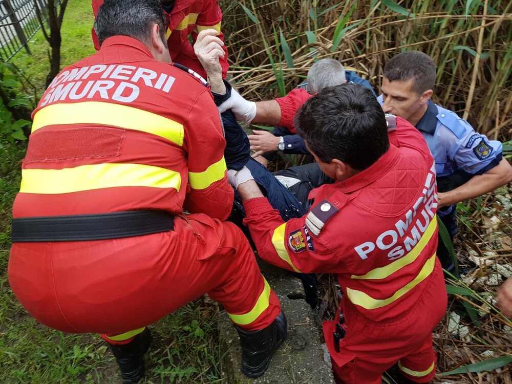 Intervenție de urgență în București, după ce o femeie a căzut în Lacul Fundeni. FOTO - Imaginea 1