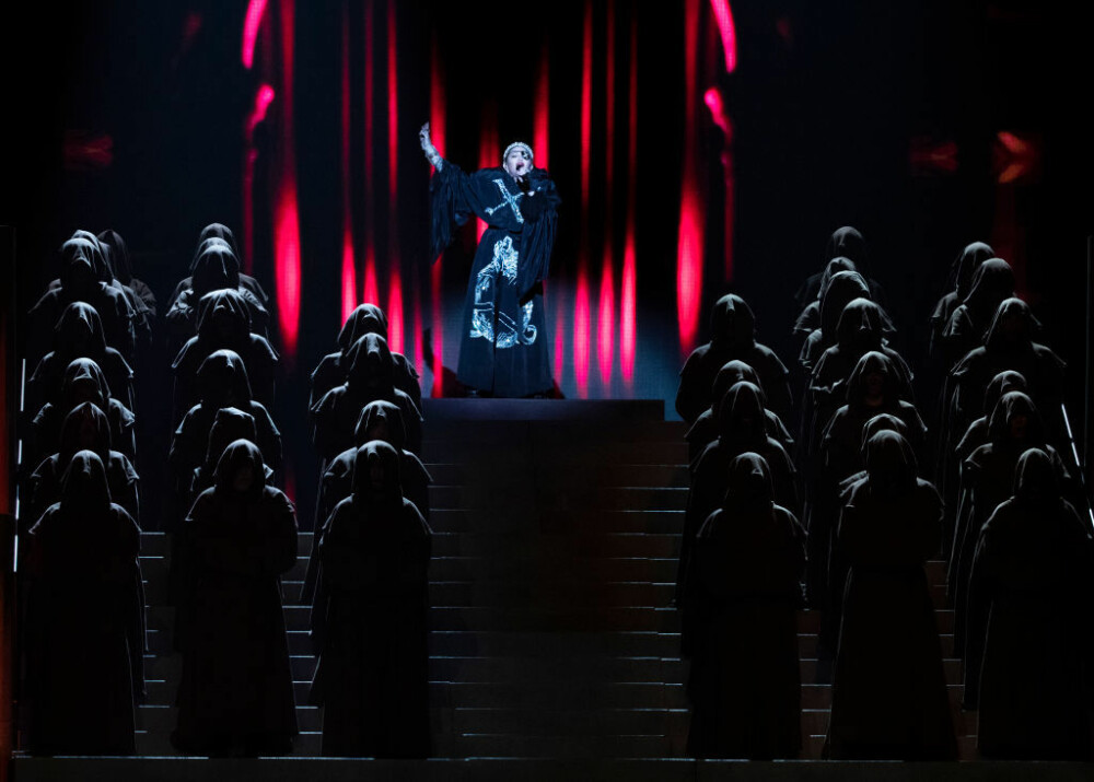 Madonna, moment controversat la Eurovision. Gestul care i-a înfuriat pe organizatori. FOTO - Imaginea 7