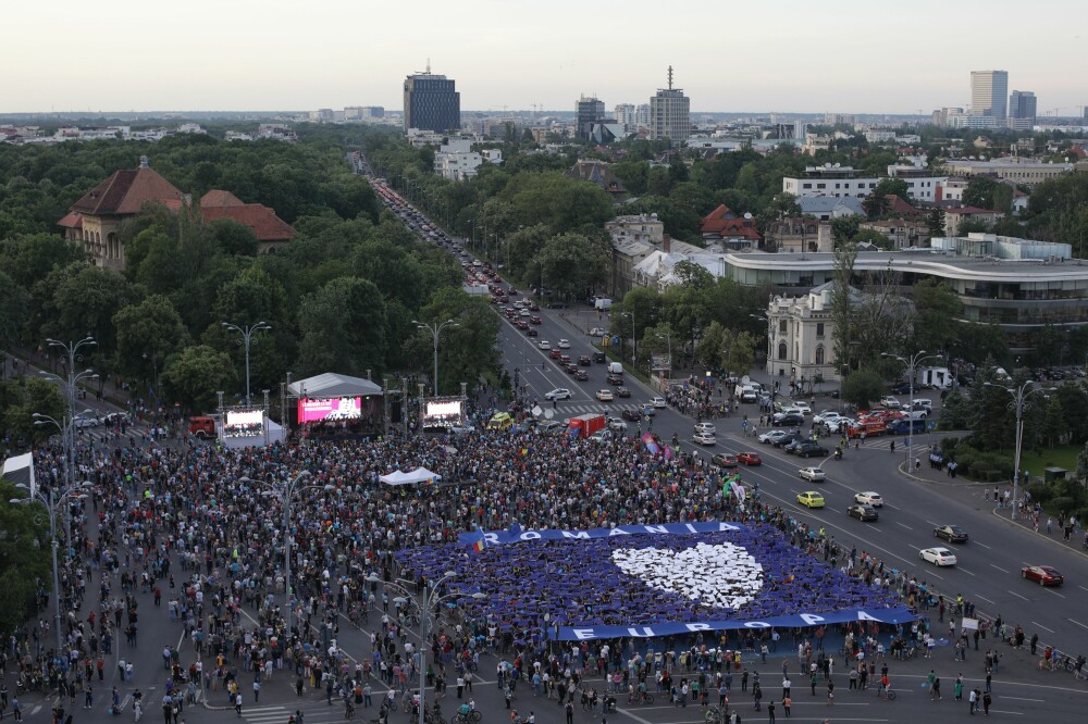 Mii de oameni la evenimentul ”Toți pentru Europa”. Coregrafie specială pentru UE. VIDEO - Imaginea 1