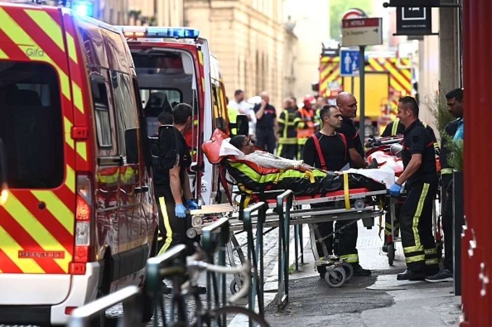 Atacul cu bombă din Lyon. Prima fotografie a suspectului. Anunțul autorităților franceze - Imaginea 14