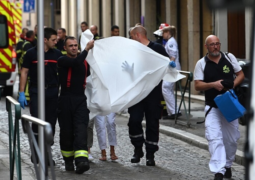 Atacul cu bombă din Lyon. Prima fotografie a suspectului. Anunțul autorităților franceze - Imaginea 13