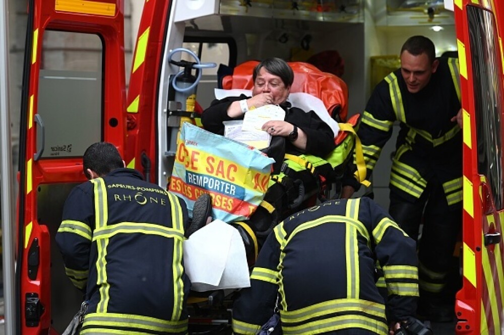 Atacul cu bombă din Lyon. Prima fotografie a suspectului. Anunțul autorităților franceze - Imaginea 11