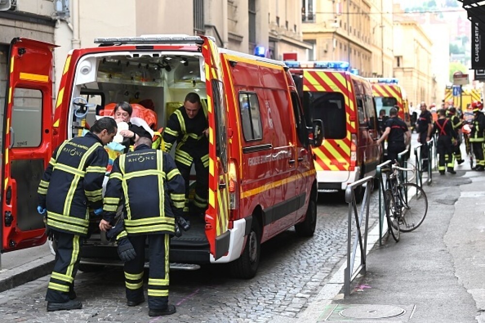 Atacul cu bombă din Lyon. Prima fotografie a suspectului. Anunțul autorităților franceze - Imaginea 8