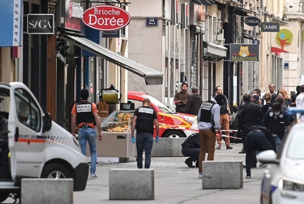Autorul atacului cu bombă din Lyon jurase credinţă Statului Islamic. Acuzaţiile oficiale - Imaginea 7