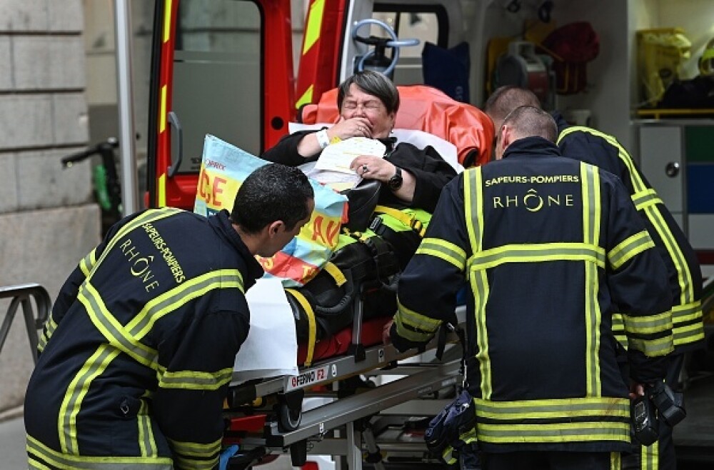 Atacul cu bombă din Lyon. Prima fotografie a suspectului. Anunțul autorităților franceze - Imaginea 5