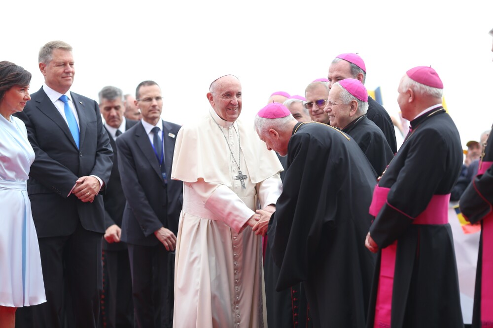 GALERIE FOTO cu cele mai importante momente ale vizitei Papei Francisc în România - Imaginea 3