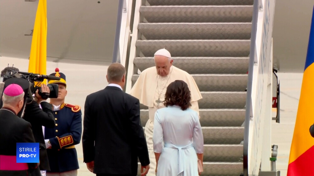 GALERIE FOTO cu cele mai importante momente ale vizitei Papei Francisc în România - Imaginea 8