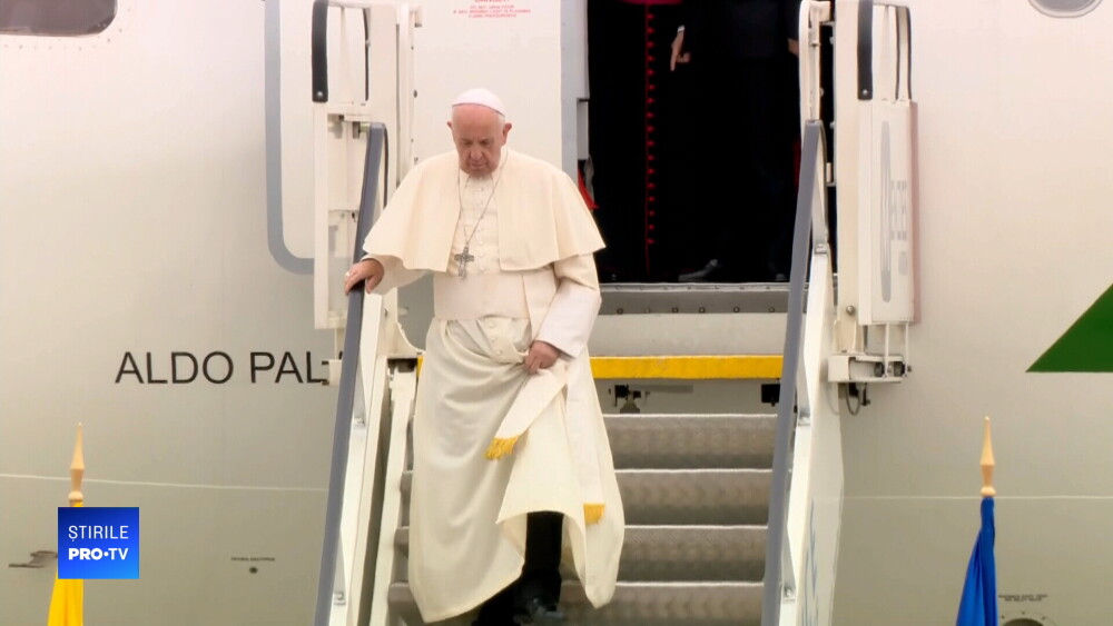 GALERIE FOTO cu cele mai importante momente ale vizitei Papei Francisc în România - Imaginea 9