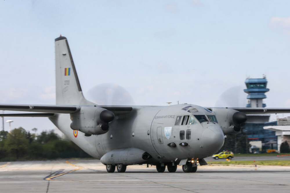 O aeronavă C-27J Spartan ce urma să trimită măști în Spania a revenit de urgență la București - Imaginea 1