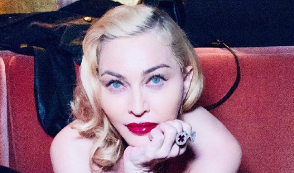 Cum arată Madonna topless la 61 de ani. Fanii sunt uimiți: ”Wow, arăți fabulos” - Imaginea 5