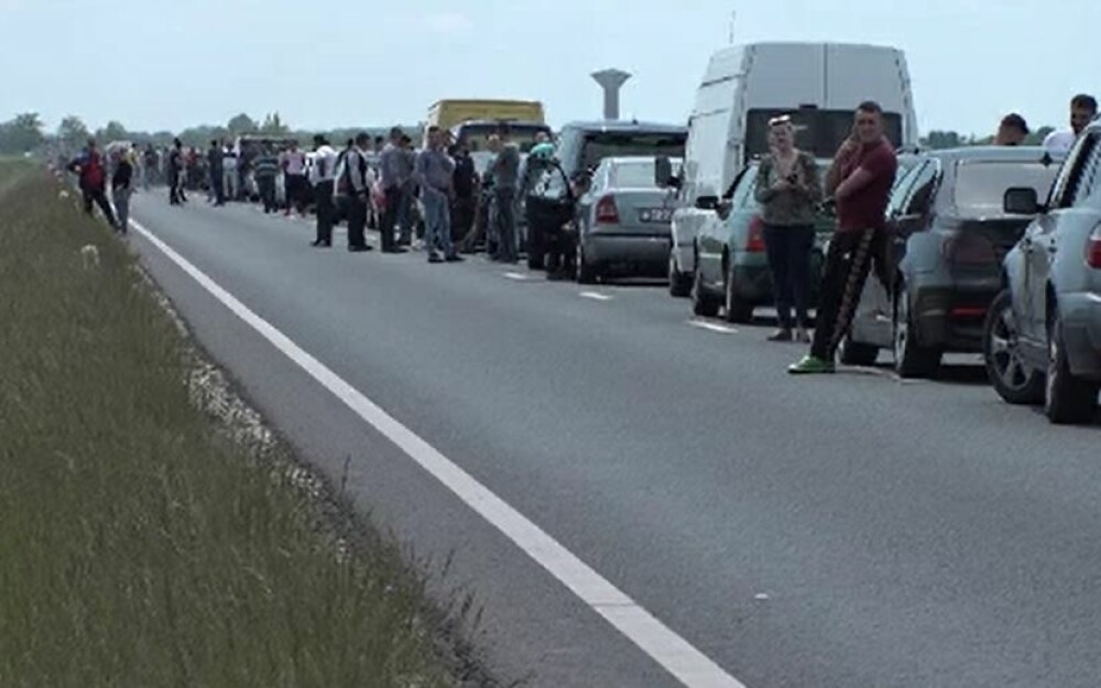 Haos la vama Nădlac. Peste 29.000 de oameni au trecut frontiera în ultimele 24h - Imaginea 3