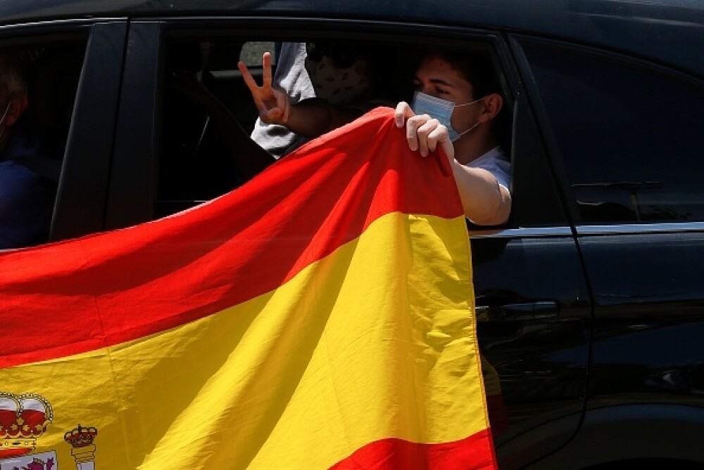 Mii de spanioli au participat la un protest auto. Ce îi reproșează premierului. GALERIE FOTO - Imaginea 7