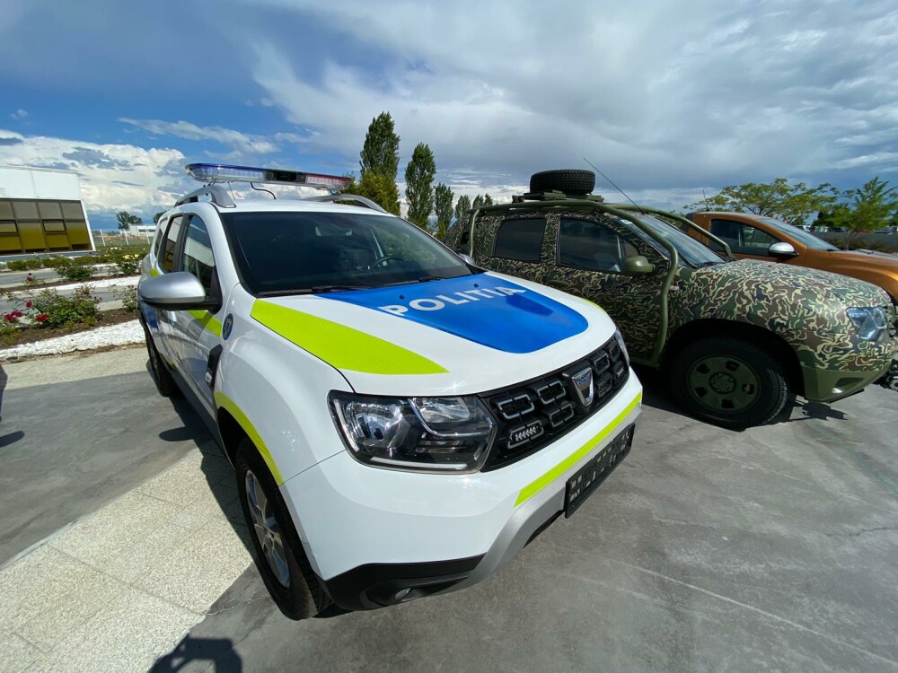 GALERIE FOTO. Poliţia Română cumpără peste 6.700 de maşini Dacia - Imaginea 3