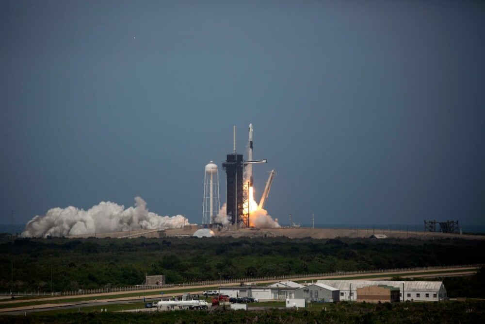Moment istoric pentru NASA și SpaceX. Capsula Crew Dragon a fost lansată în spațiu. VIDEO - Imaginea 5