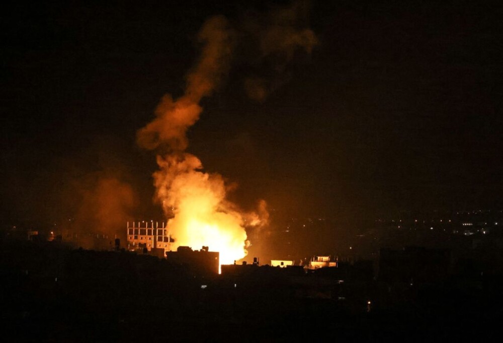 GALERIE FOTO. Imaginile dezastrului din Fâșia Gaza. Noi tiruri cu rachete duminică dimineață - Imaginea 5