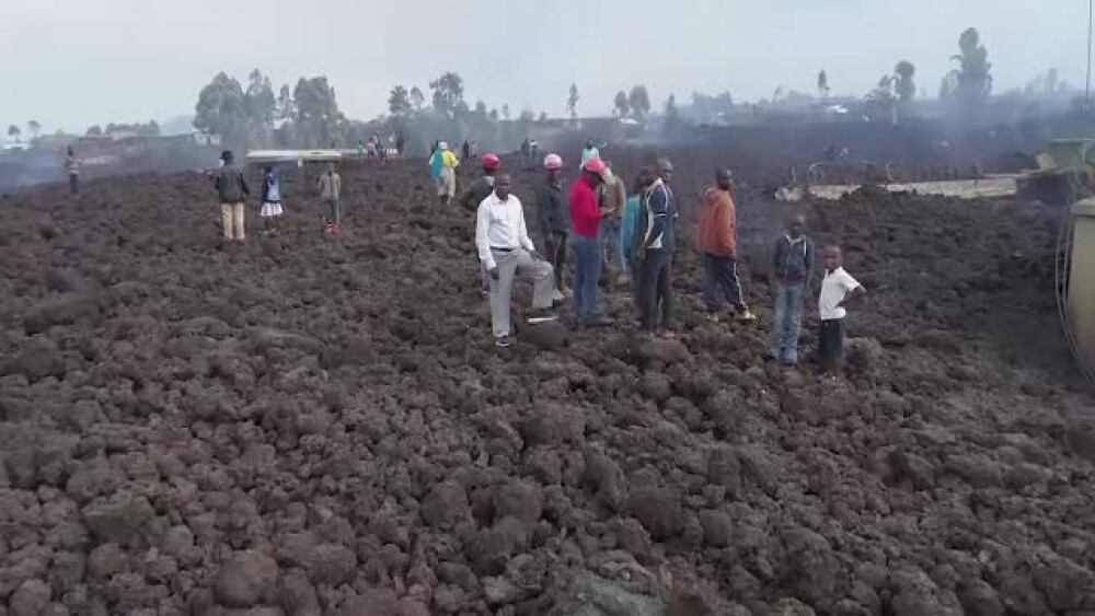 Dezastru în Congo, după erupția vulcanului Niragongo. 32 de morți, 170 de copii dispăruți - Imaginea 3