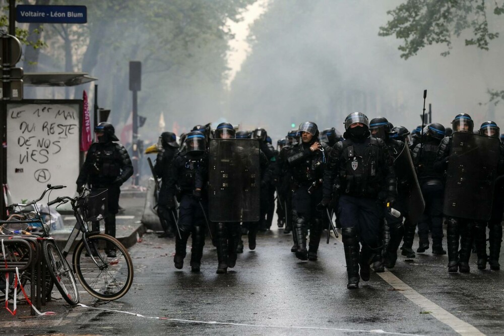 Cel puţin 540 de arestări în Franţa, la manifestaţii de 1 Mai. 406 polițiști și zeci de manifestanți au fost răniți - Imaginea 1