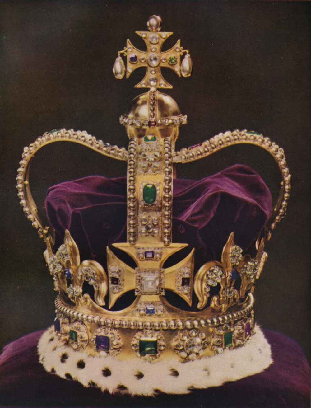 Cum arată coroanele folosite la Încoronarea Regelui Charles al III-lea - Imaginea 2