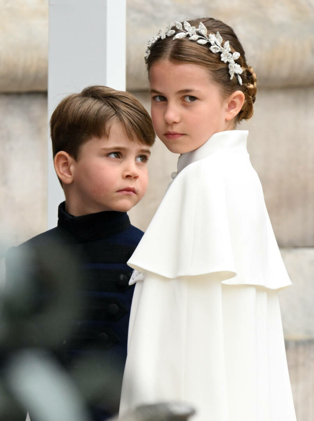 Prințul Louis a atras toate privirile la încoronarea bunicului său. Mezinul s-a măscărit în cele mai importante momente FOTO - Imaginea 5