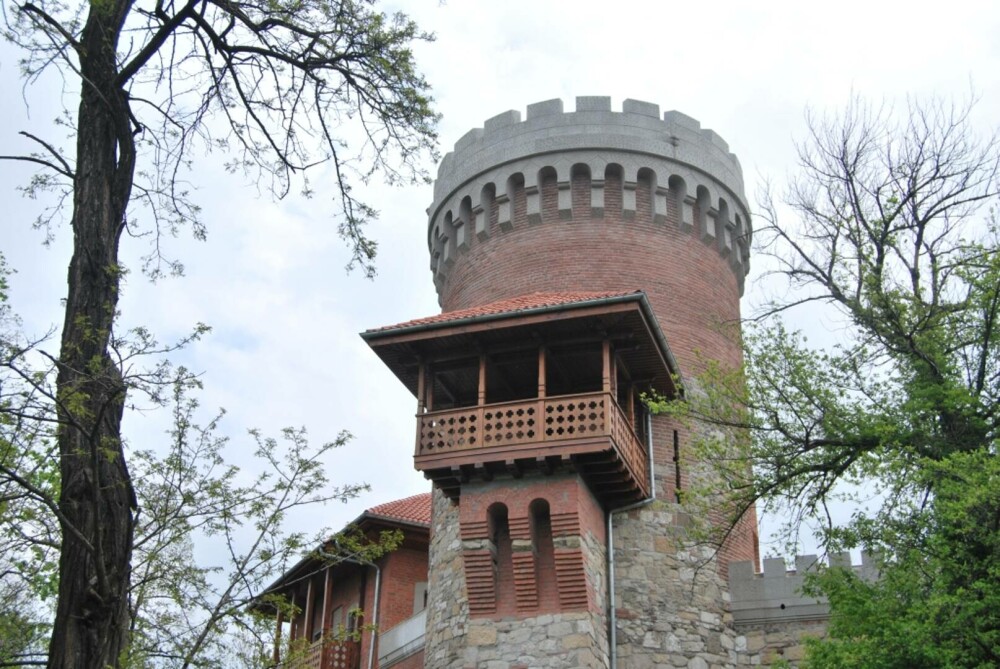 „Castelul lui Țepeș” din București, un monument istoric mai puțin știut. Ce se află în interiorul turnului | GALERIE FOTO - Imaginea 7