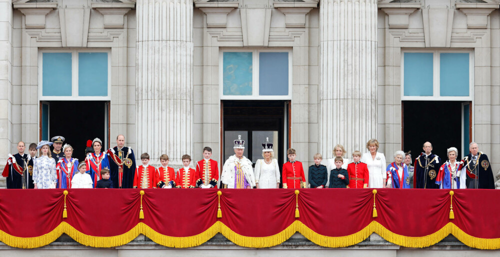 Ce rol au copiii reginei Camilla în familia regală britanică. Cine sunt frații vitregi ai prinților William și Harry | FOTO - Imaginea 5