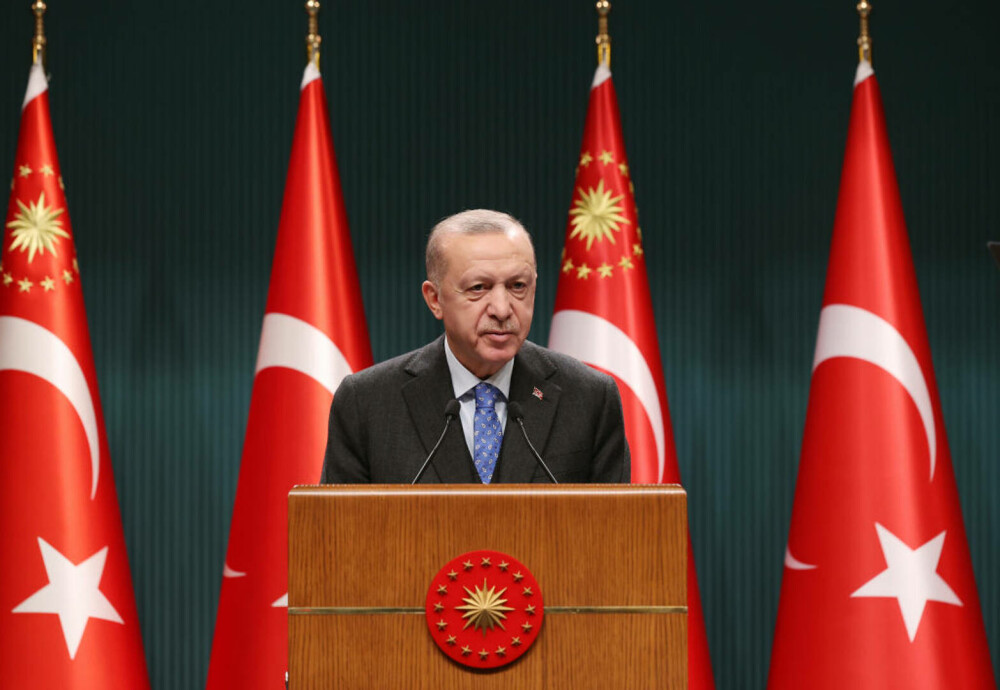 Cine este Recep Erdogan, omul care conduce Turcia cu o mână de fier de 20 de ani. A fost la închisoare pentru incitare la ură - Imaginea 6