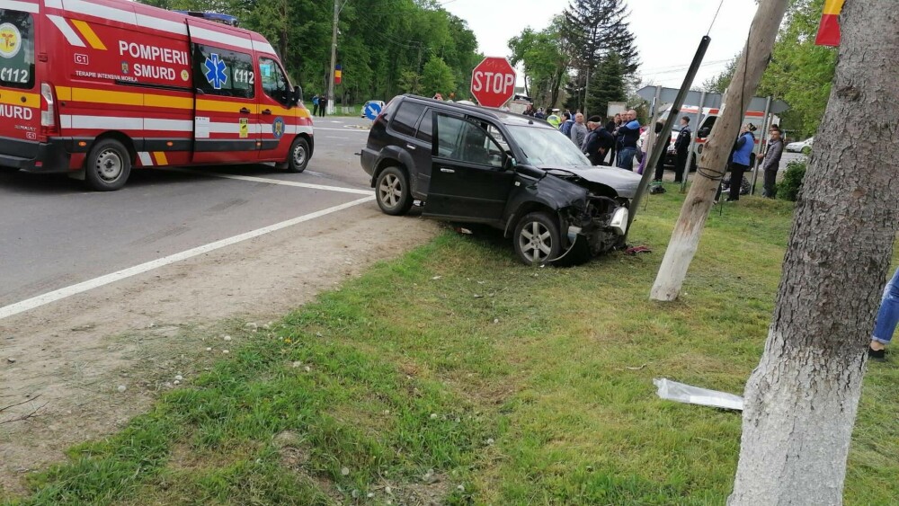 Accident grav în Botoșani, comis de o femeie din Ucraina. Mai mulți răniți, printre care o femeie gravidă şi un copil - Imaginea 2