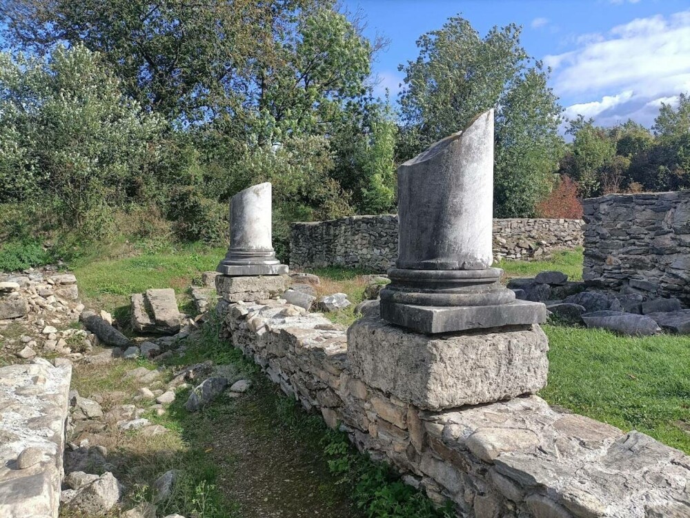 Obiective turistice în Hunedoara. Cele mai impresionante monumente istorice din județ - Imaginea 6