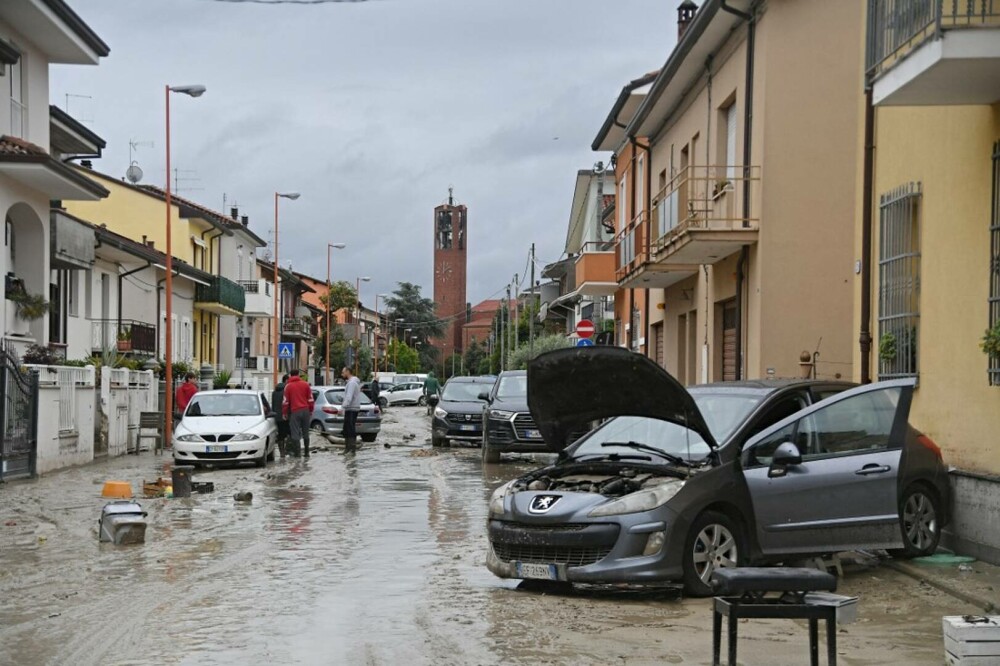 Nord-estul Italiei, lovit de inundații de amploare. Doi oameni au murit și cel puțin patru sunt dați dispăruți | VIDEO - Imaginea 2