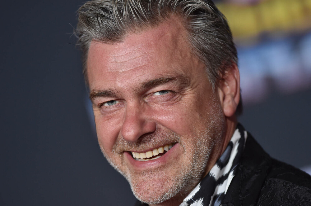 A murit actorul Ray Stevenson din „Thor”. Fișă biografică - Imaginea 14