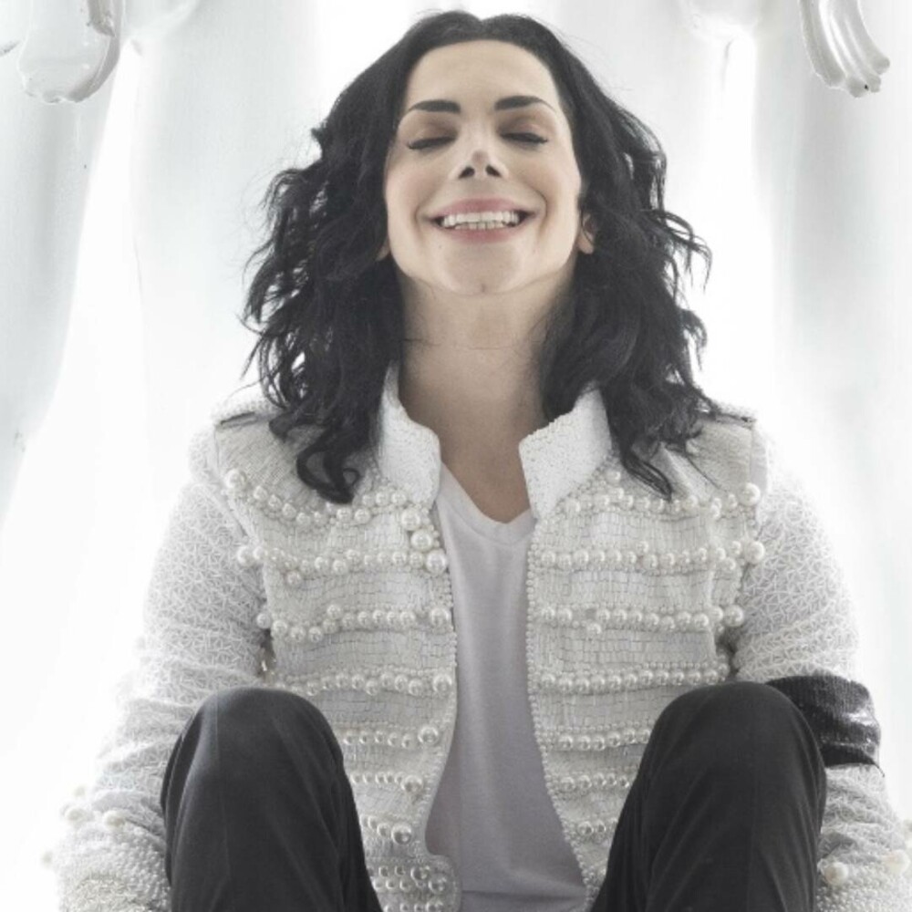 Un tânăr a cheltuit peste 42.000 de dolari ca să arate ca Michael Jackson | GALERIE FOTO - Imaginea 4