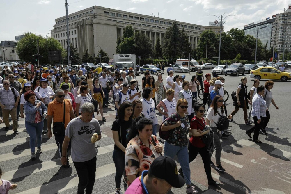 Greva din Educație continuă. Nou protest cu 20.000 de persoane, anunțat pentru sfârșitul săptămânii în Capitală | FOTO - Imaginea 25