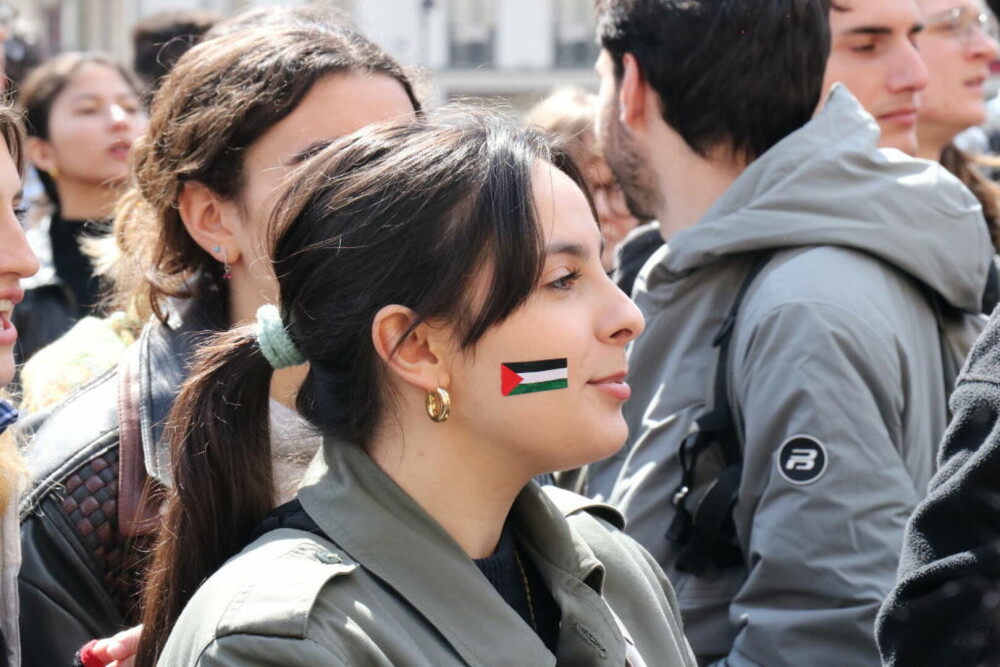 Mişcarea studenţească împotriva ofensivei israeliene în Gaza se răspândeşte în întreaga lume | GALERIE FOTO - Imaginea 5