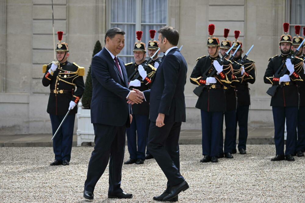 Xi Jinping a fost primit de Emmanuel Macron la Palatul Elysee. Mesajul președintelui Chinei pentru europeni - Imaginea 4