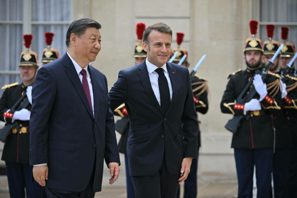 Xi Jinping a fost primit de Emmanuel Macron la Palatul Elysee. Mesajul președintelui Chinei pentru europeni - Imaginea 9