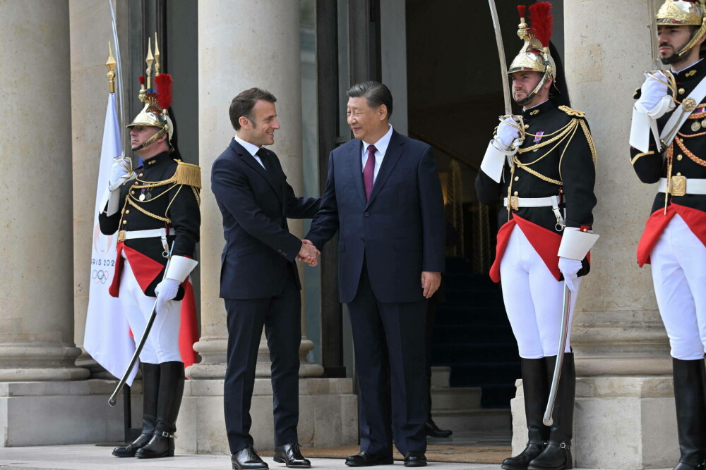 Xi Jinping a fost primit de Emmanuel Macron la Palatul Elysee. Mesajul președintelui Chinei pentru europeni - Imaginea 14