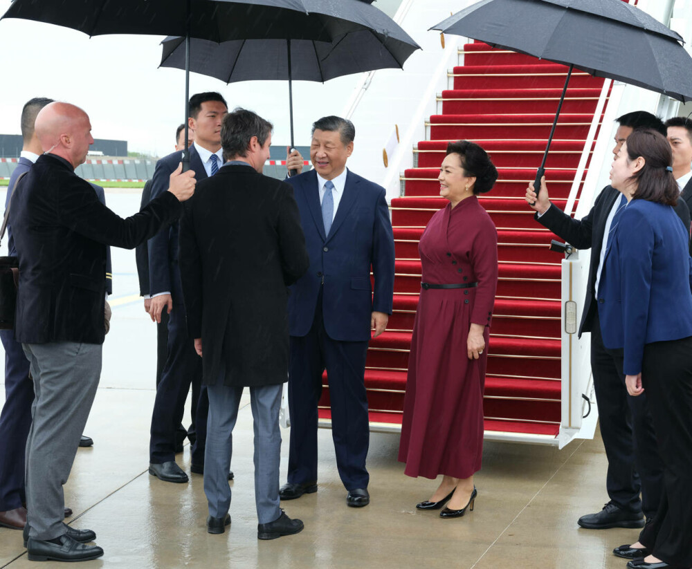 Kako je Xi Jinping primljen u Elizejskoj palači.  Kontroverzna gesta Emmanuela Macrona FOTOGALERIJA - Slika 15