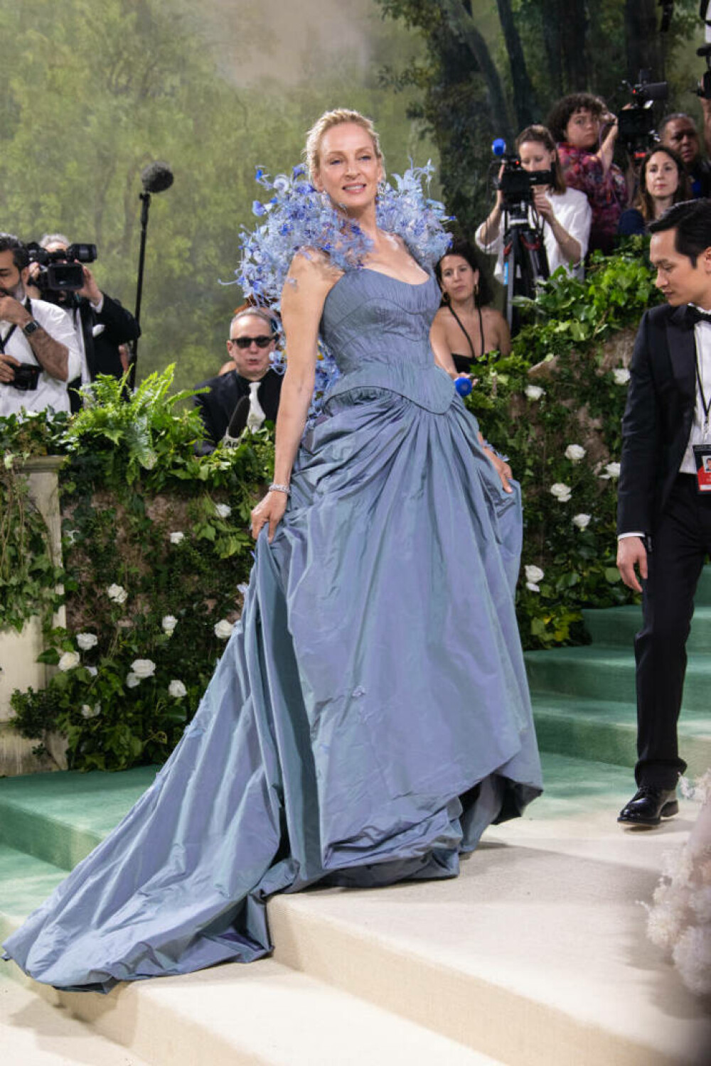 Met Gala 2024. Apariții extravagante la cea mai mare petrecere de modă a anului. J. Lo a purtat o rochie transparentă | FOTO - Imaginea 58