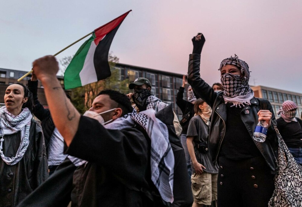 Protestele studenților din SUA față de Israel au ajuns și în Europa. Poliția germană a intervenit în forță la Berlin - Imaginea 4