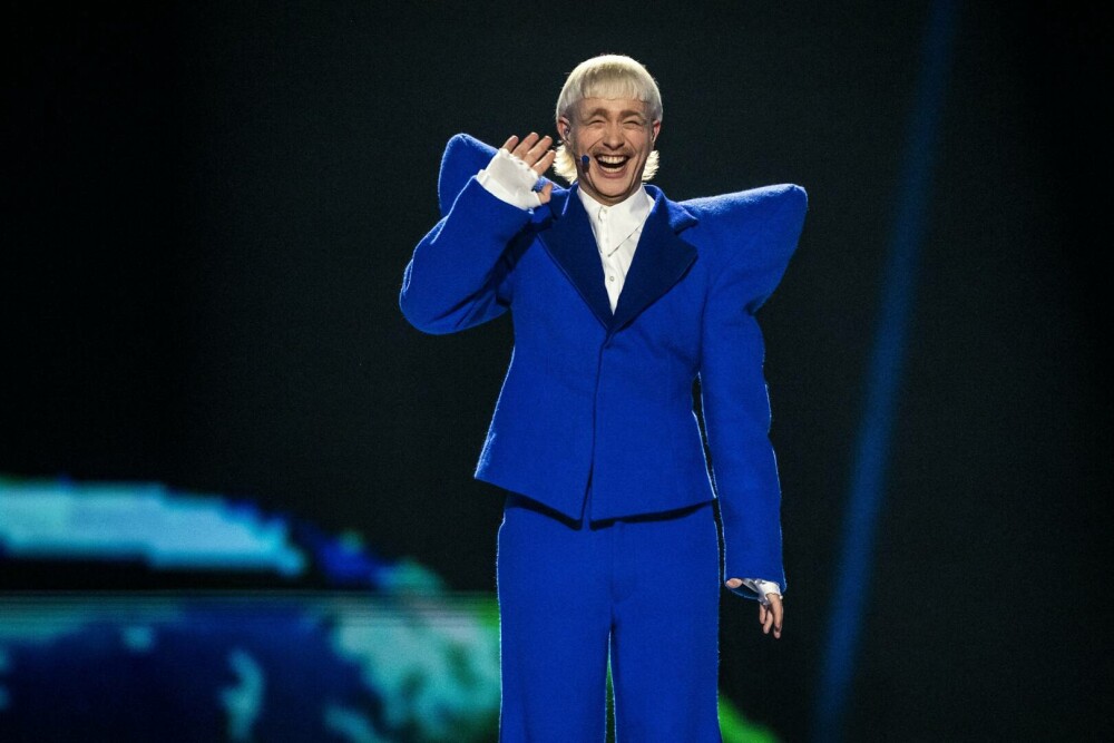 Motivul pentru care reprezentantul Olandei la Eurovision nu a participat la repetițiile dinaintea finalei - Imaginea 3