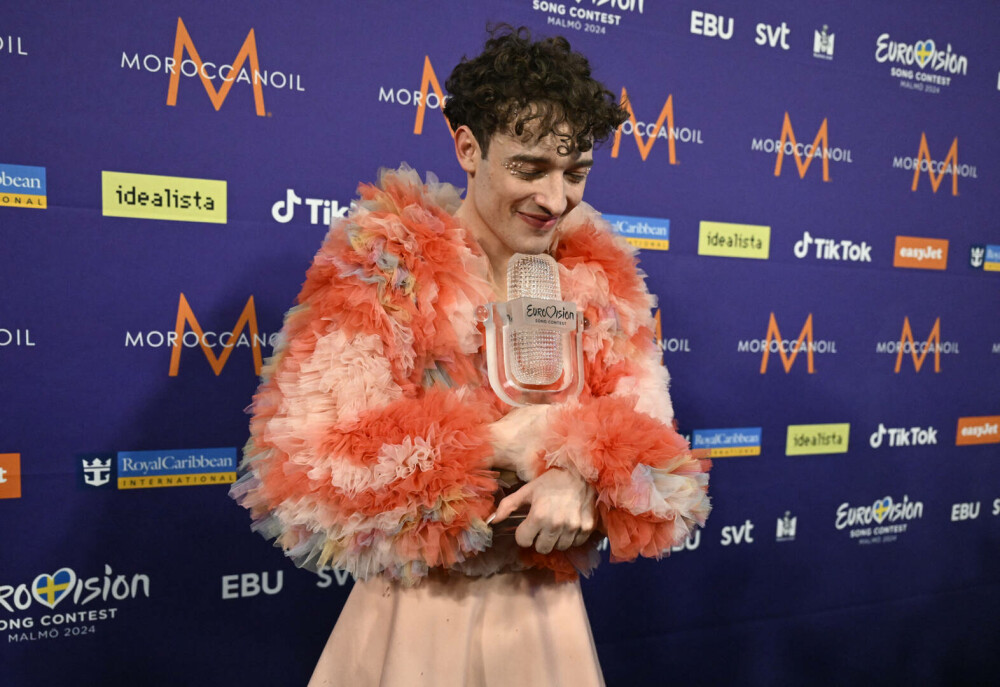 Cine este Nemo, reprezentantul Elveției care a câștigat Eurovision 2024 cu piesa „The Code”. GALERIE FOTO - Imaginea 11