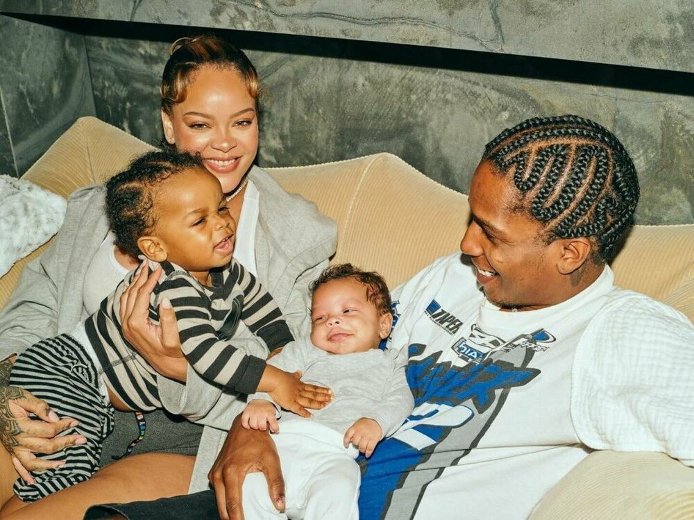 Rihanna, fotografii de familie emoționante. Cum arată RZA și Riot, cei doi fii ai săi. FOTO - Imaginea 6