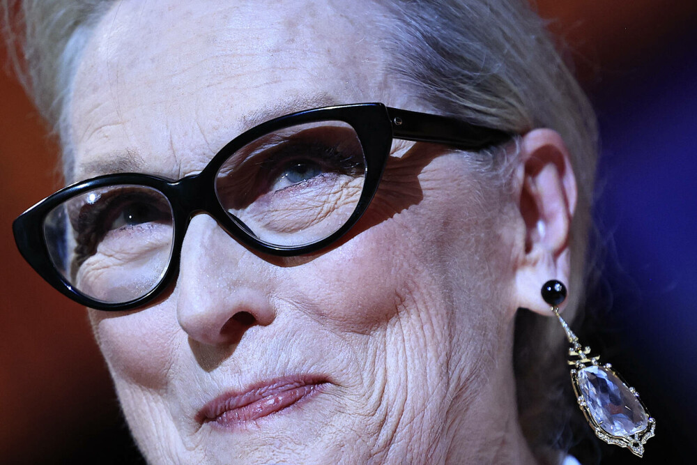 Meryl Streep, recompensată cu un Palme d'Or la festivalul de Film de la Cannes. „Sunt fericită că nu v-aţi plictisit de mine” - Imaginea 18