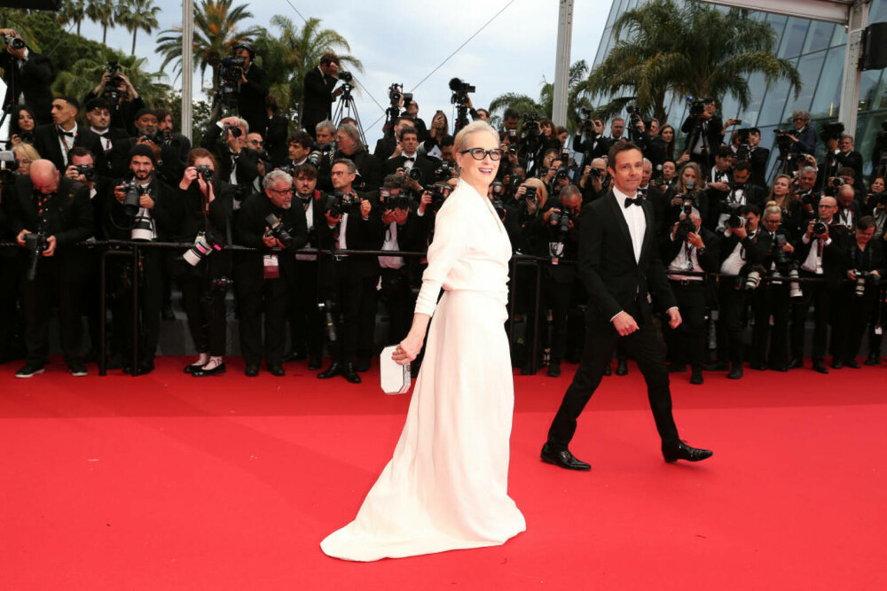 Ținute spectaculoase la Festivalul de Film de la Cannes 2024. Vedetele care au făcut senzație pe covorul roșu | FOTO - Imaginea 4