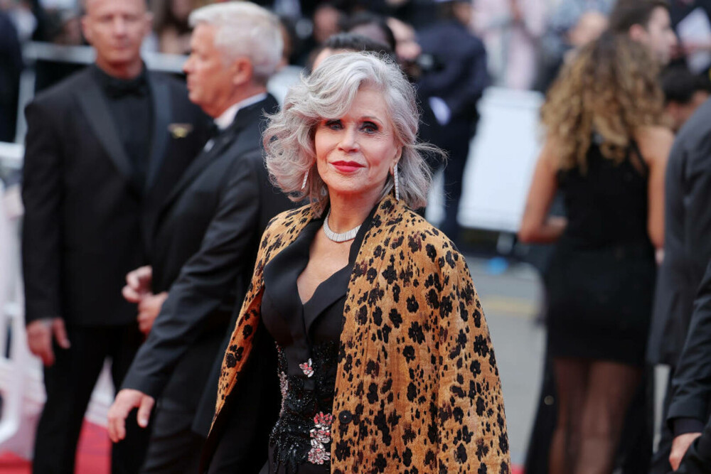 Ținute spectaculoase la Festivalul de Film de la Cannes 2024. Vedetele care au făcut senzație pe covorul roșu | FOTO - Imaginea 13