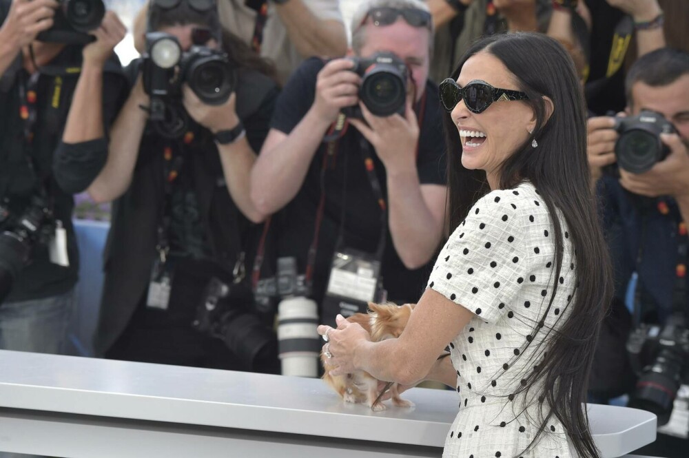 Demi Moore, ravisantă la Cannes. Actrița de 61 de ani joacă într-un film horror. GALERIE FOTO - Imaginea 7