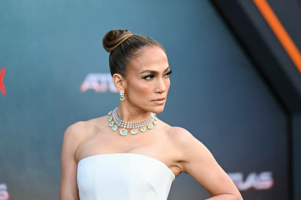 Jennifer Lopez, imagini provocatoare pe Instagram după divorțul de Ben Affleck. Cum și-a surprins fanii | GALERIE FOTO - Imaginea 37